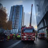 EFF Magazine | Tödlicher Unfall in Hamburg: Bauarbeiter stürzen mit Gerüst ab